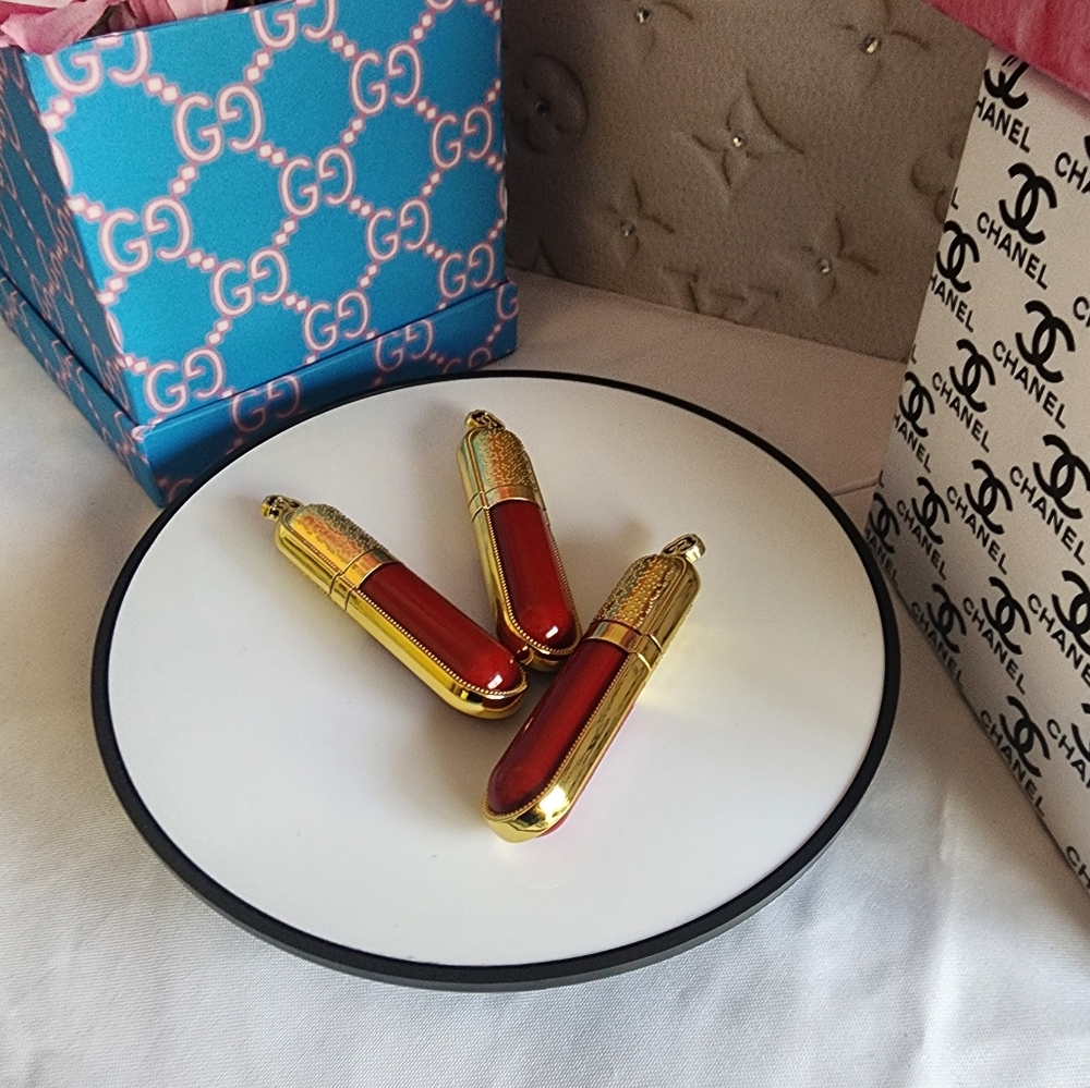 🔥"ROYAL GOLD" CUSTOM LIP GLOSS🔥 - Picture 3 of 5